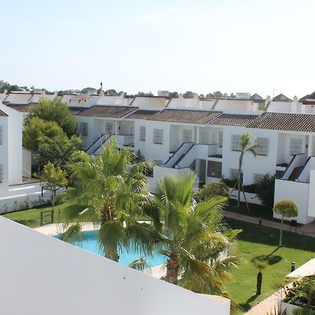 Apartamento En Urbanizacion Hacienda Golf Islantilla Isla Cristina Bagian luar foto