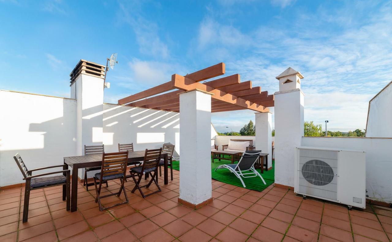 Apartamento En Urbanizacion Hacienda Golf Islantilla Isla Cristina Bagian luar foto