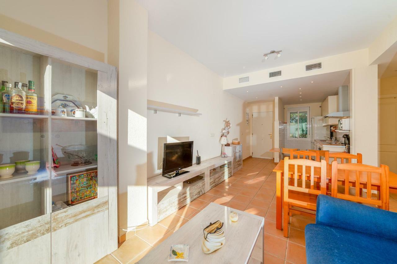 Apartamento En Urbanizacion Hacienda Golf Islantilla Isla Cristina Bagian luar foto